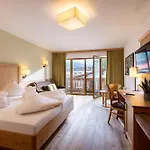 Alpen Glück Kirchberger Hof Hotel 4*