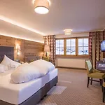 Alpen Glück Kirchberger Hof Hotel 4*