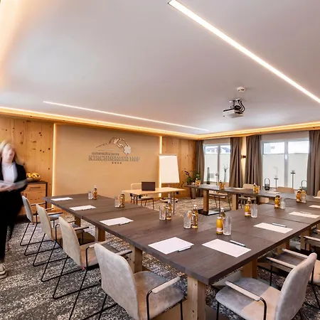 Alpen Glueck Kirchberger Hof Hotel 4*