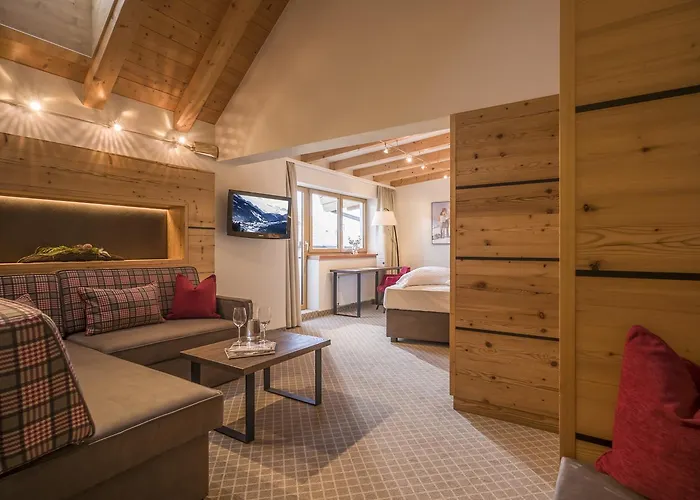 Alpen Glueck Kirchberger Hof 4*