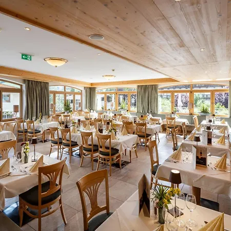 Hotell Alpen Glueck Kirchberger Hof